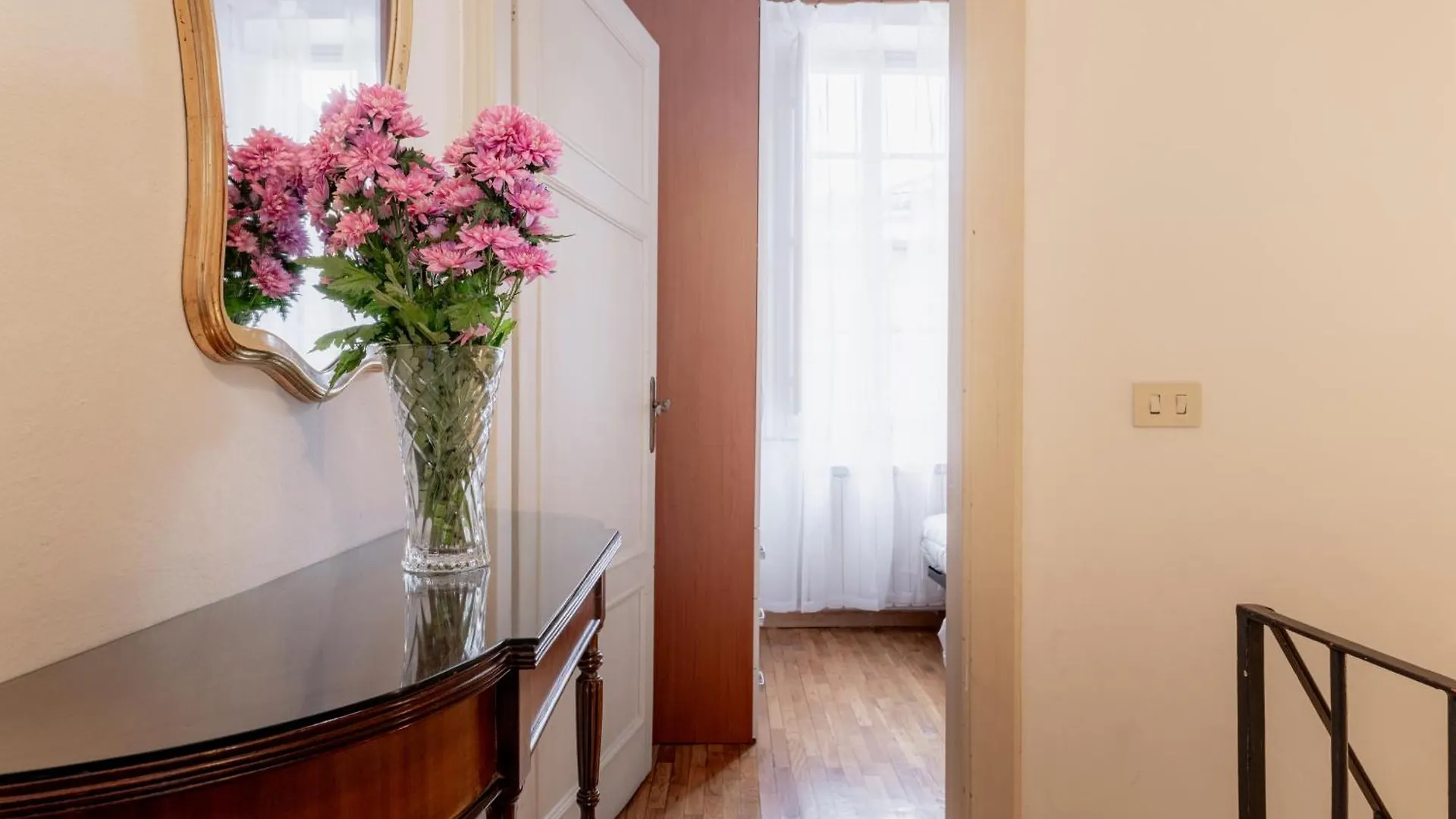 Apartment Appartamento San Frediano Lucca Italy